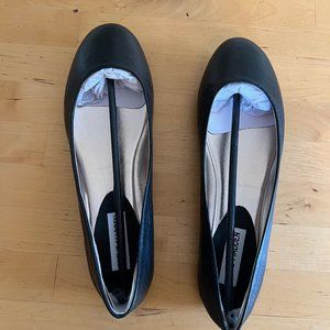 Steve Madden Heaven Flats - Black - Size 8.5 NEW